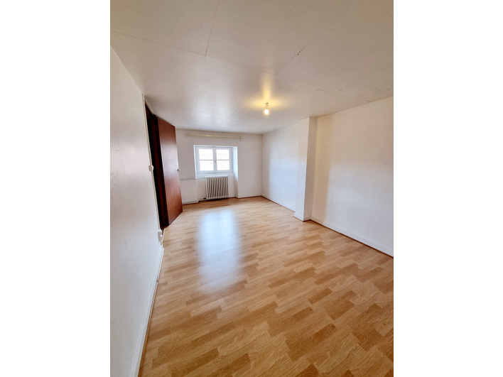 Magnifique propri&eacute;t&eacute; de 234m&sup2;-terrain de 900m&sup2; - centre de rosi&egrave;res -