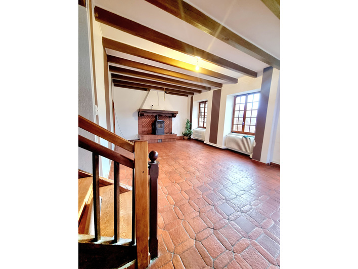 Magnifique propri&eacute;t&eacute; de 234m&sup2;-terrain de 900m&sup2; - centre de rosi&egrave;res -