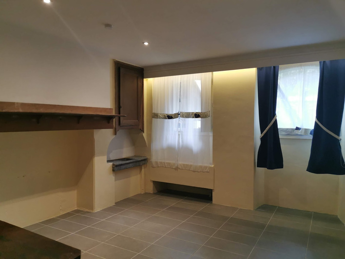 vente anuncios inmobiliara - Casa t8 303 m2 à Bagneres de Luchon (31110)