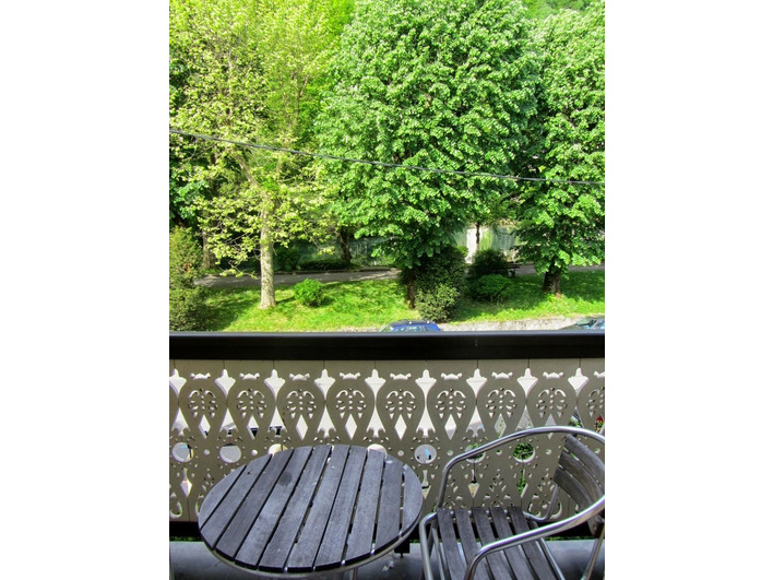 vente anuncios inmobiliara - Casa t8 303 m2 à Bagneres de Luchon (31110)