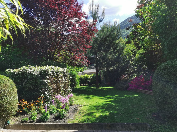 vente anuncios inmobiliara - Casa t8 303 m2 à Bagneres de Luchon (31110)