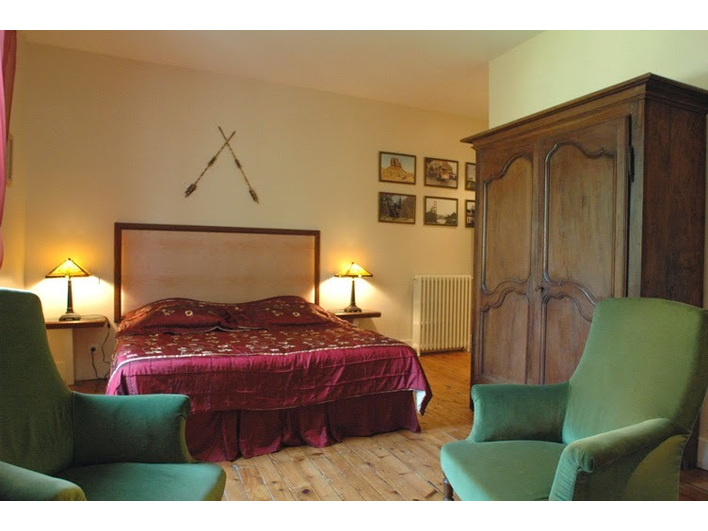 vente anuncios inmobiliara - Casa t8 303 m2 à Bagneres de Luchon (31110)