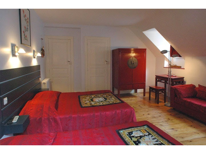 vente anuncios inmobiliara - Casa t8 303 m2 à Bagneres de Luchon (31110)