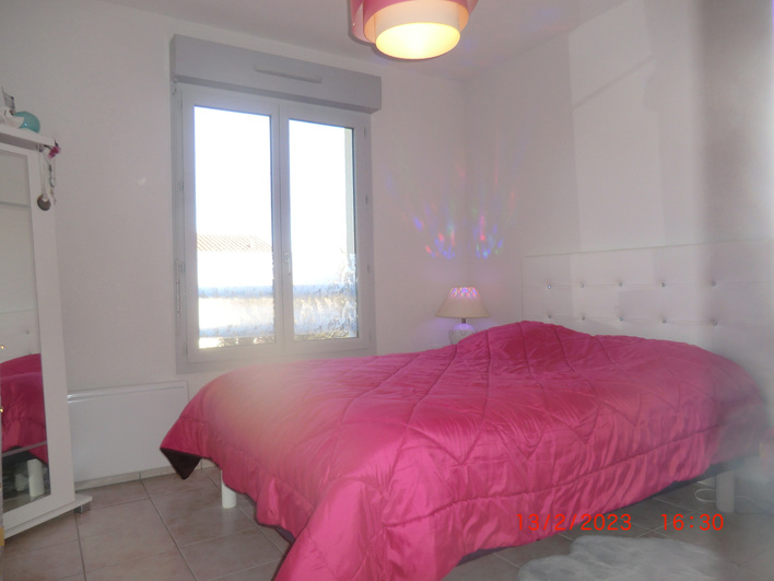  Montr&eacute;jeau maison T3 &agrave; vendre - 2 chambres, cuisine &eacute;quip&eacute; ouverte, ter