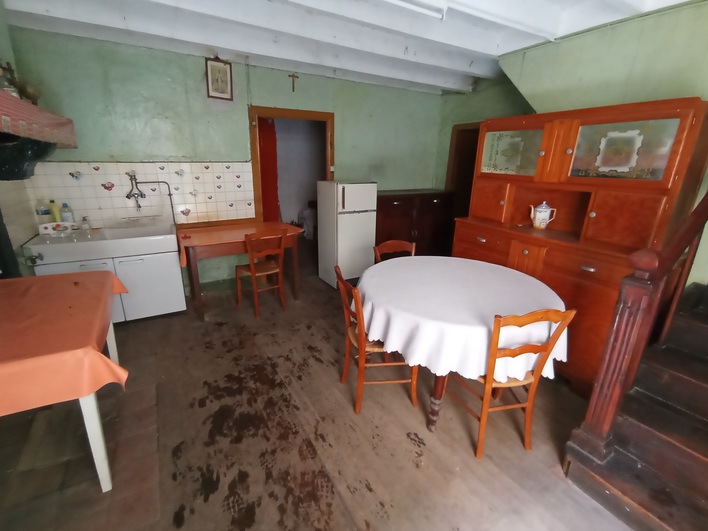 vente anuncios inmobiliara - Casa t7 100 m2 à Ferrieres sur Sichon (03250)