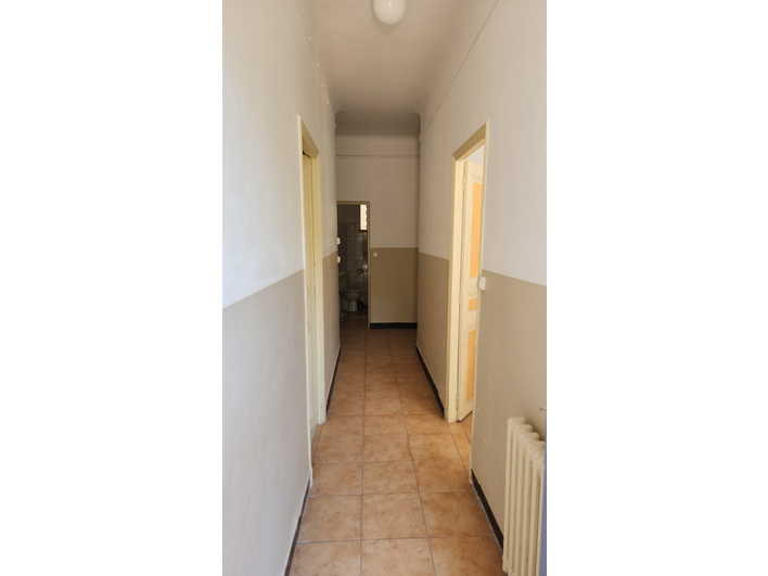 LACIOTAT  - VIAGER - MAISON DE 2 APPARTEMENTS DE 60m&sup2; environ - calme - proximit&eacute; commer