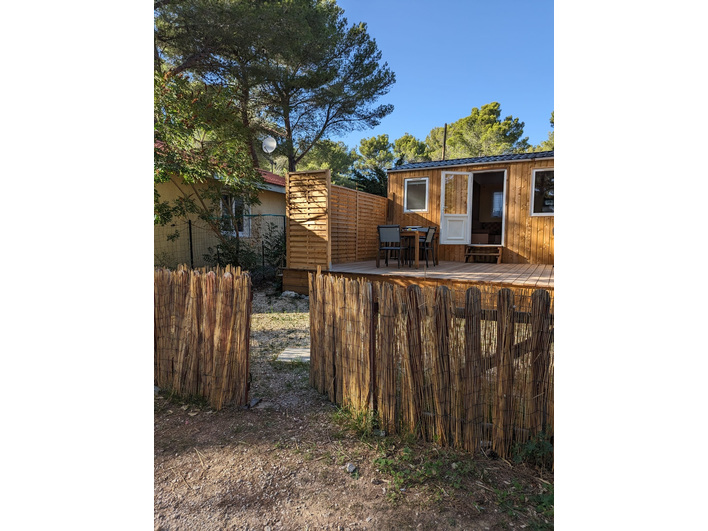 Mobil-home, terrain, habitation legere, chalet, 3 pieces, proche acces routier, Castellet, proche co