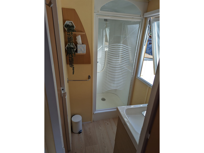 Mobil-home, terrain, habitation legere, chalet, 3 pieces, proche acces routier, Castellet, proche co